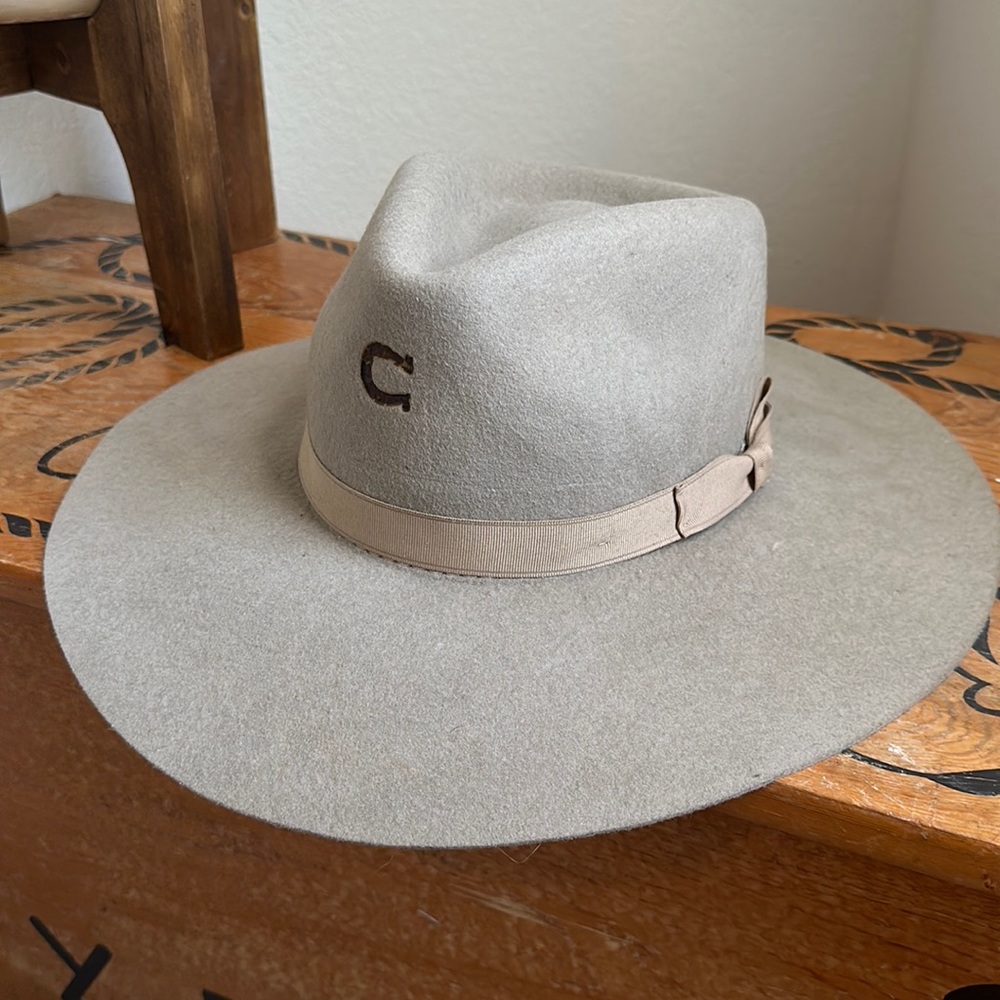 Charlie 1 Horse Hat - mushroom
